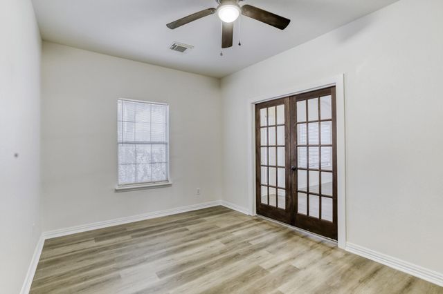 16919 Canyon Springs Lane, Friendswood, TX 77546