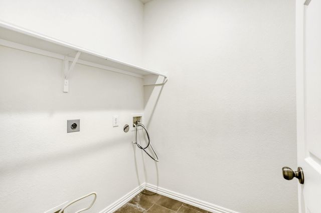 16919 Canyon Springs Lane, Friendswood, TX 77546