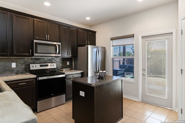 9806 Cochem Path, Helotes, TX 78023