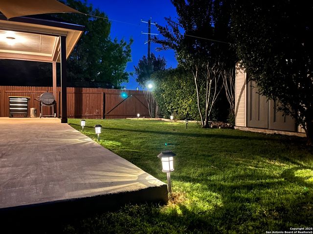 9806 Cochem Path, Helotes, TX 78023
