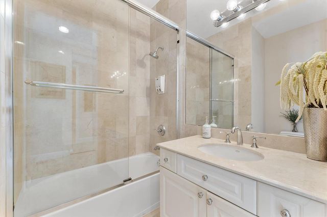 3200 N Ocean Boulevard, Lauderdale By The Sea, FL 33308