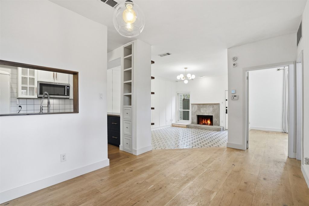 5616 Preston Oaks Road 1601, Dallas, TX 75254