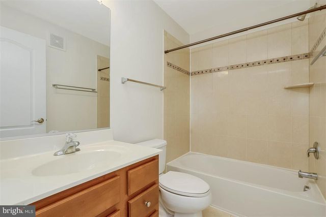 15221 LEICESTERSHIRE ST, Woodbridge, VA 22191
