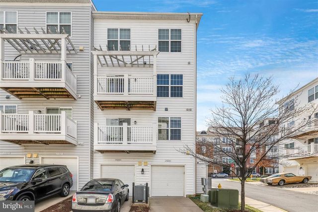 15221 LEICESTERSHIRE ST, Woodbridge, VA 22191