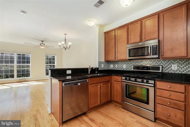 15221 LEICESTERSHIRE ST, Woodbridge, VA 22191