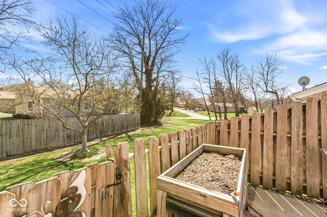 5733 Misty Ridge Circle, Indianapolis, IN 46237