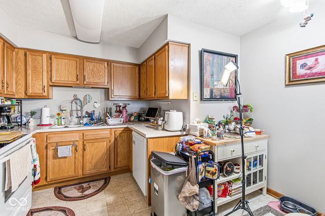 5733 Misty Ridge Circle, Indianapolis, IN 46237