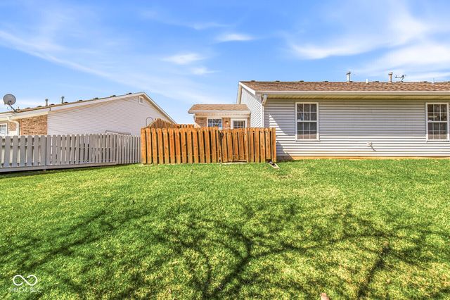 5733 Misty Ridge Circle, Indianapolis, IN 46237