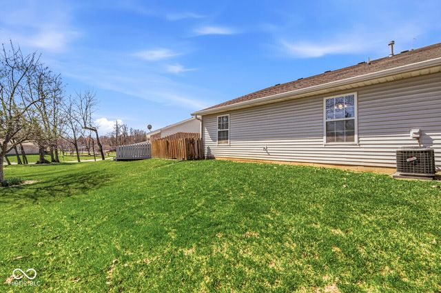 5733 Misty Ridge Circle, Indianapolis, IN 46237