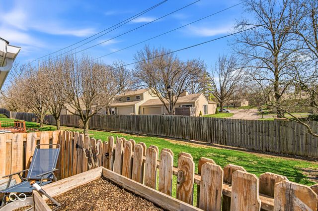 5733 Misty Ridge Circle, Indianapolis, IN 46237