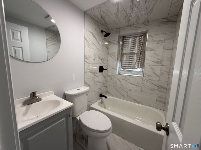 34 Arlington Street 1st Floor, West Haven, CT 06516