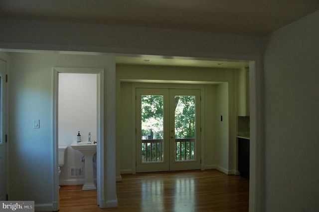 7301 OLD STAGE RD, Rockville, MD 20852