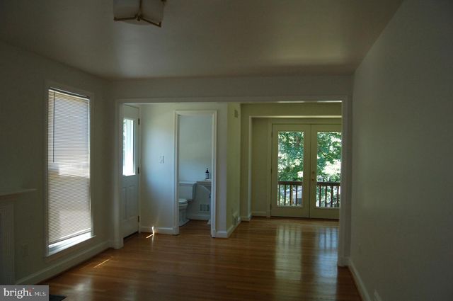 7301 OLD STAGE RD, Rockville, MD 20852