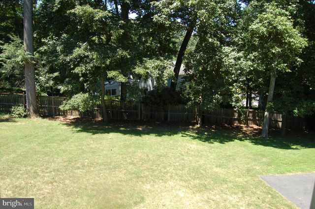 7301 OLD STAGE RD, Rockville, MD 20852