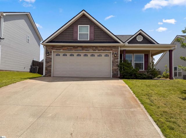 282 Highland Springs Loop, Inman, SC 29349