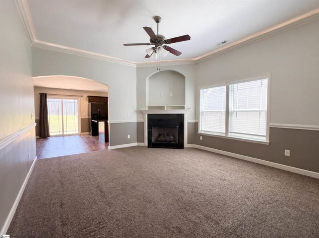 282 Highland Springs Loop, Inman, SC 29349