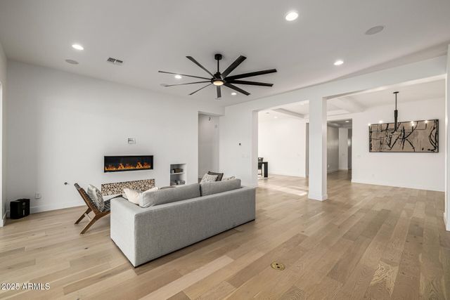 22705 E CAMACHO Road, Queen Creek, AZ 85142