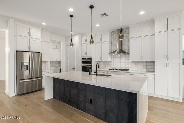 22705 E CAMACHO Road, Queen Creek, AZ 85142