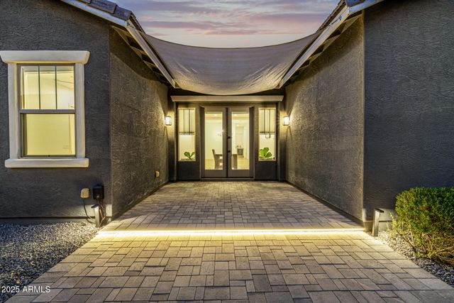 22705 E CAMACHO Road, Queen Creek, AZ 85142