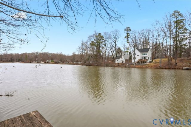 2106 Highland Dr, Powhatan, VA 23139