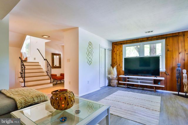 1206 SARAH DR, Silver Spring, MD 20904