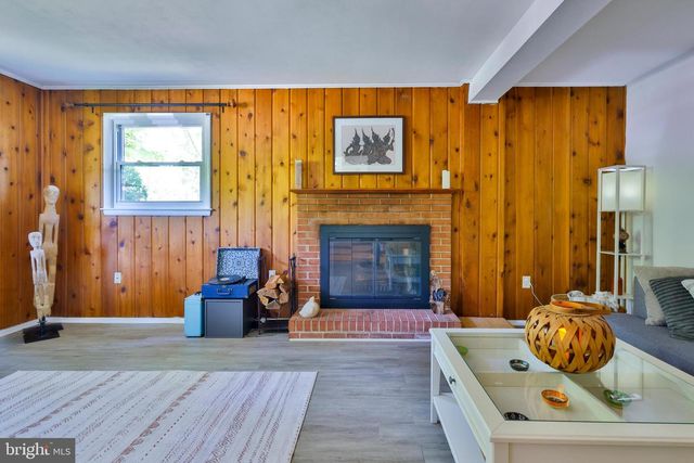 1206 SARAH DR, Silver Spring, MD 20904
