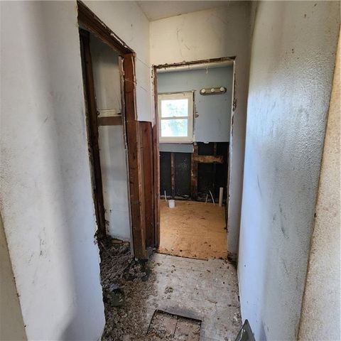 2125 Glendale Drive, Decatur, GA 30032