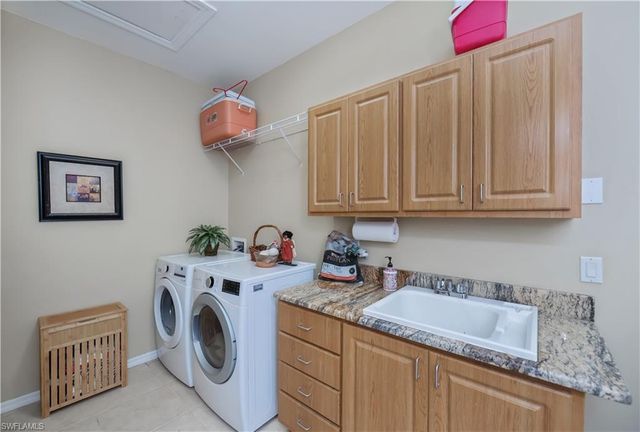 18110 Traverse DR, Alva, FL 33920