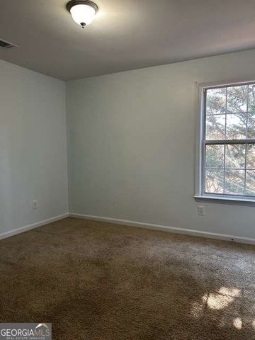 1050 Dogwood Park Drive, Lawrenceville, GA 30046