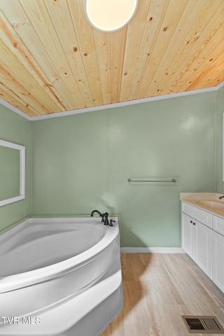 921 Rocky Summit Road, Bean Station, TN 37708