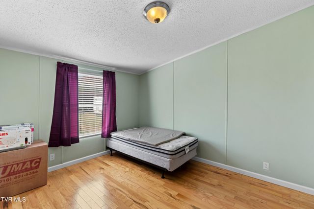 921 Rocky Summit Road, Bean Station, TN 37708