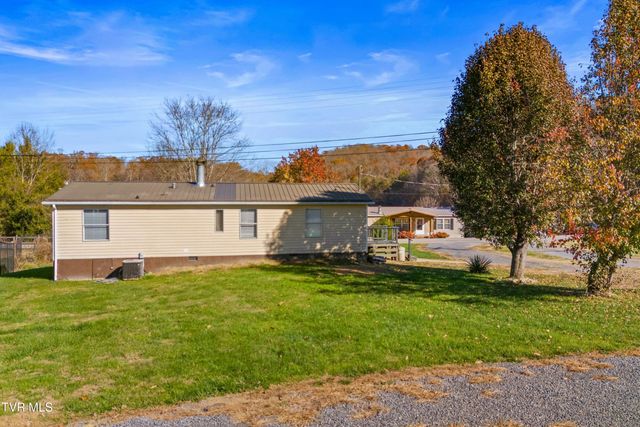 921 Rocky Summit Road, Bean Station, TN 37708