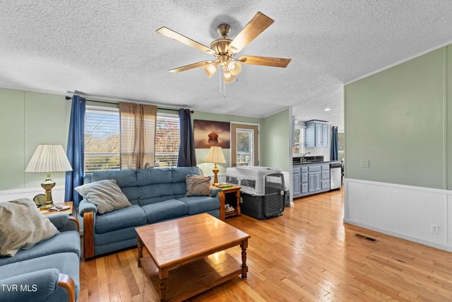 921 Rocky Summit Road, Bean Station, TN 37708