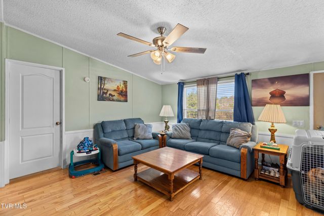 921 Rocky Summit Road, Bean Station, TN 37708