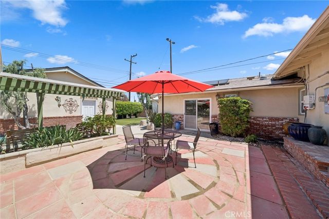 315 E Wilson, Orange, CA 92867