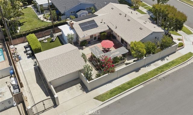 315 E Wilson, Orange, CA 92867