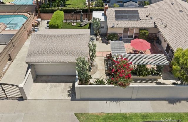 315 E Wilson, Orange, CA 92867