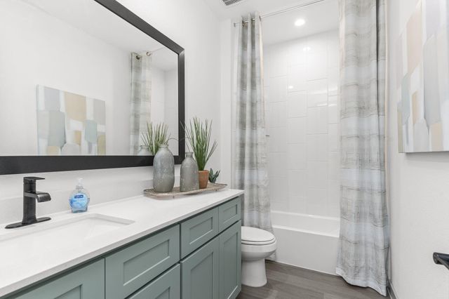 3409 Daily Harvest Drive, Pearland, TX 77581