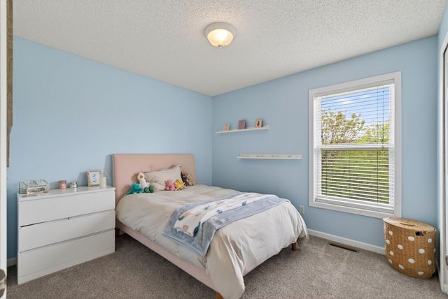 4225 Kaelin Avenue NE, Saint Michael, MN 55376