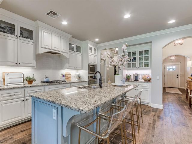 7613 NW 136th Terrace, Oklahoma City, OK 73142