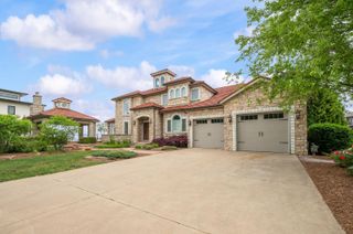 651 Sul Lago S, Benton Charter Twp, MI 49022