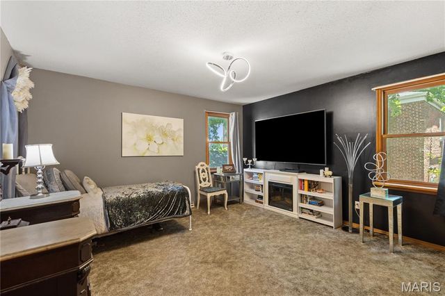 549 E 9th Street, Alton, IL 62002