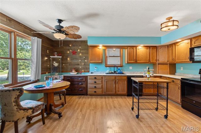 549 E 9th Street, Alton, IL 62002