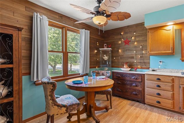 549 E 9th Street, Alton, IL 62002