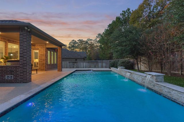 414 Mill Creek Road, Pinehurst, TX 77362