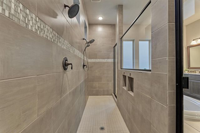 414 Mill Creek Road, Pinehurst, TX 77362