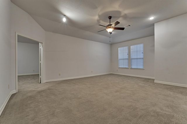 414 Mill Creek Road, Pinehurst, TX 77362