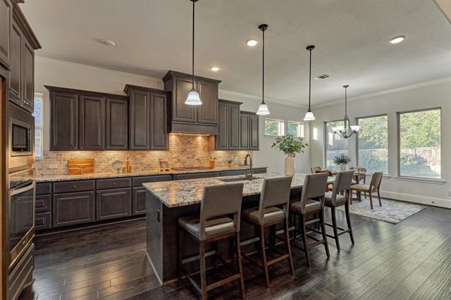 414 Mill Creek Road, Pinehurst, TX 77362