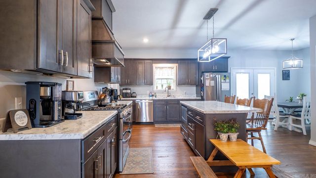 1351 Cedar Lane, West Plains, MO 65775