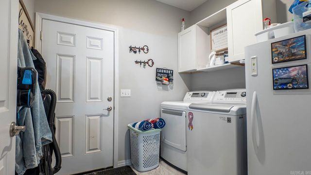 1351 Cedar Lane, West Plains, MO 65775